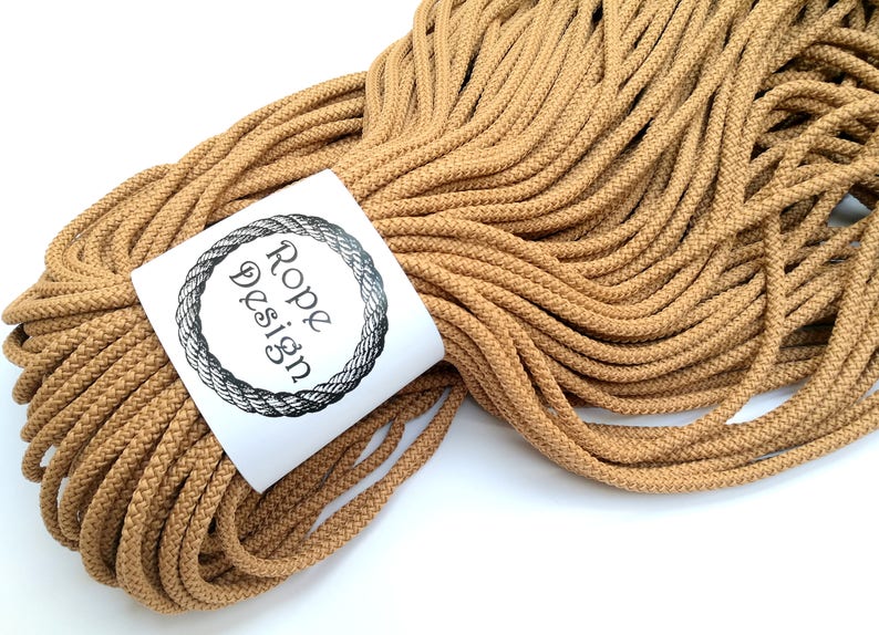 Шелковые нити для макраме. Вязание шнура макраме. Шёлковыенитки для макраме. Шнуровая пряжа макраме. Ярнарт дольче палитра.