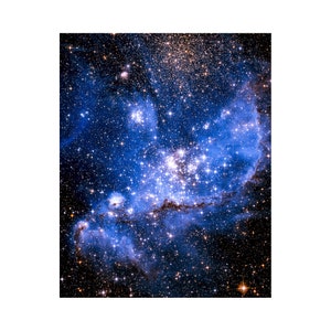 Small Magellanic Cloud, NASA Space Art | Art Print | Canvas Print | Fine Art Poster | Art Reproduction | Archival Giclee | Gift Wrapped