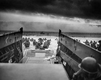 Into the Jaws of Death, Robert Sargent, D-Day Omaha Beach | Art Print | Canvas Print | Fine Art Poster | Art Reproduction | Archival Giclee