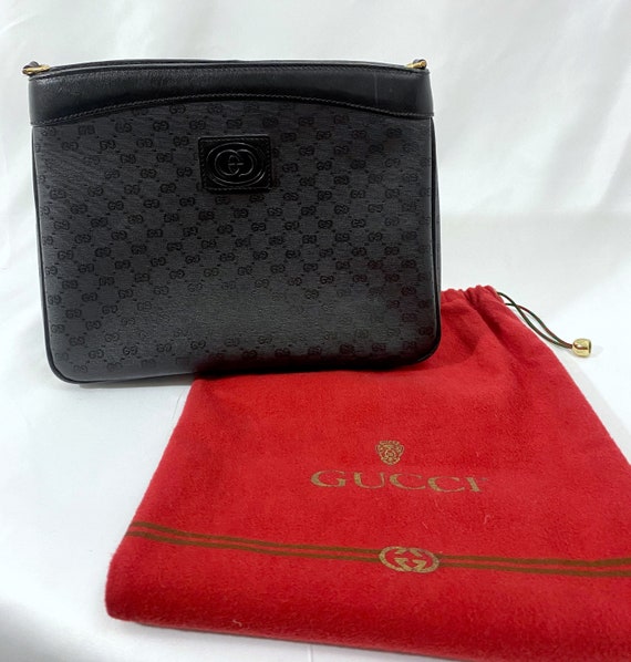 Authentic 1970s Gucci Crossbody logo black bag/ vi