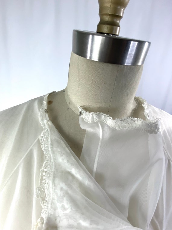 vintage sheer sleeve nightgown/size medium - image 5