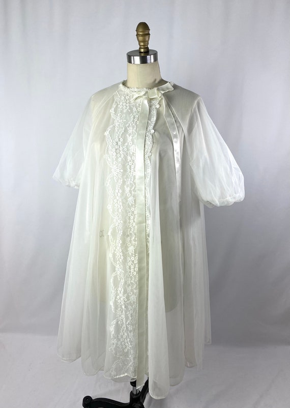 vintage sheer sleeve nightgown/size medium - image 2