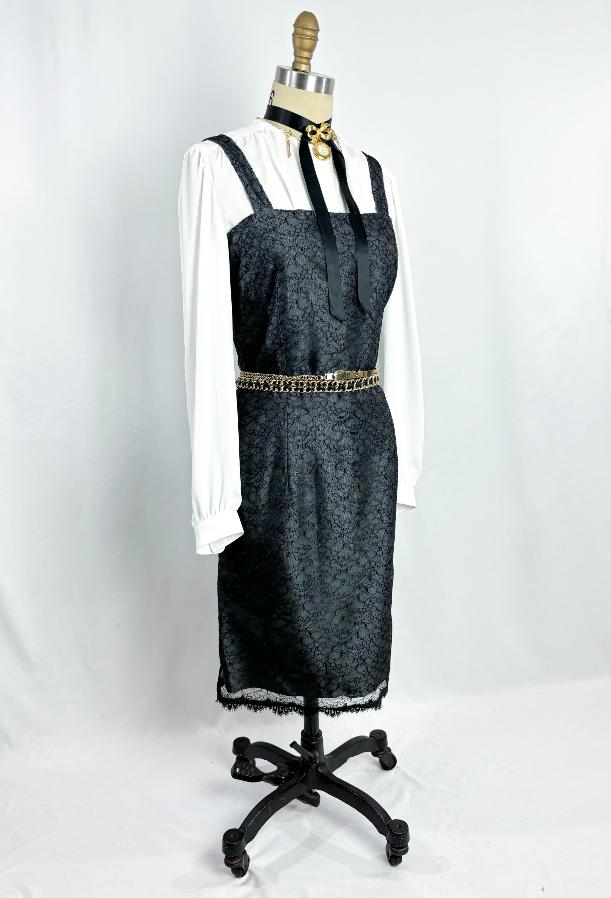 vintage grey lace dress JAYLEY Grey Vintage Inspired Lace Dress
