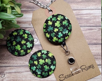 St Patrick's Day Badge Reel: Mini Shamrocks, Wipeable Retractable Reel