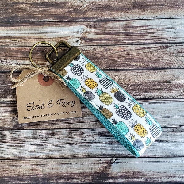 Pineapple - Key Fob - Wristlet - Key Chain  - Keychain - Fruit