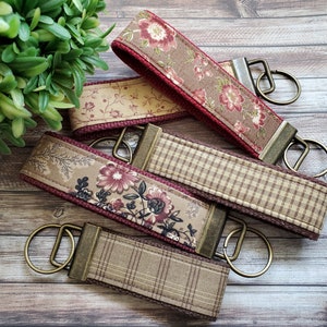 Burberry key fob new arrivals