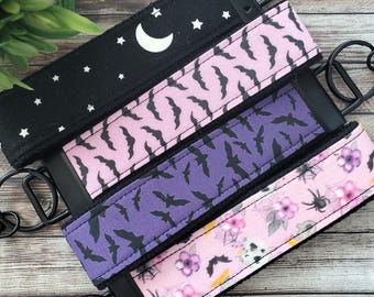 Halloween Keychain Wristlet | Gothic Floral, Bat & Moon | Vintage Style Key Fob  Fabric Keychain