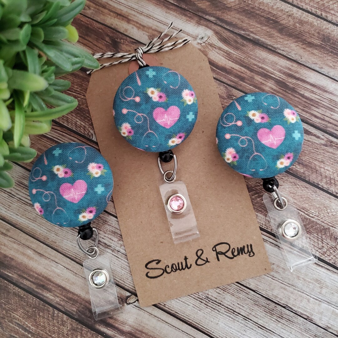 Nurse Badge Reel, Nursing Badge Clip, Wipeable, Medical Badge Holder