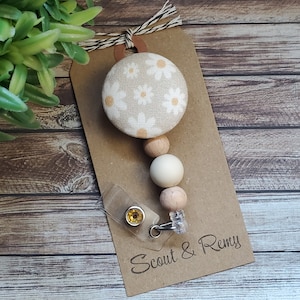 Boho Daisy in Neutral Badge Reel, Beaded Interchangeable or Permanent Option, Badge Holder