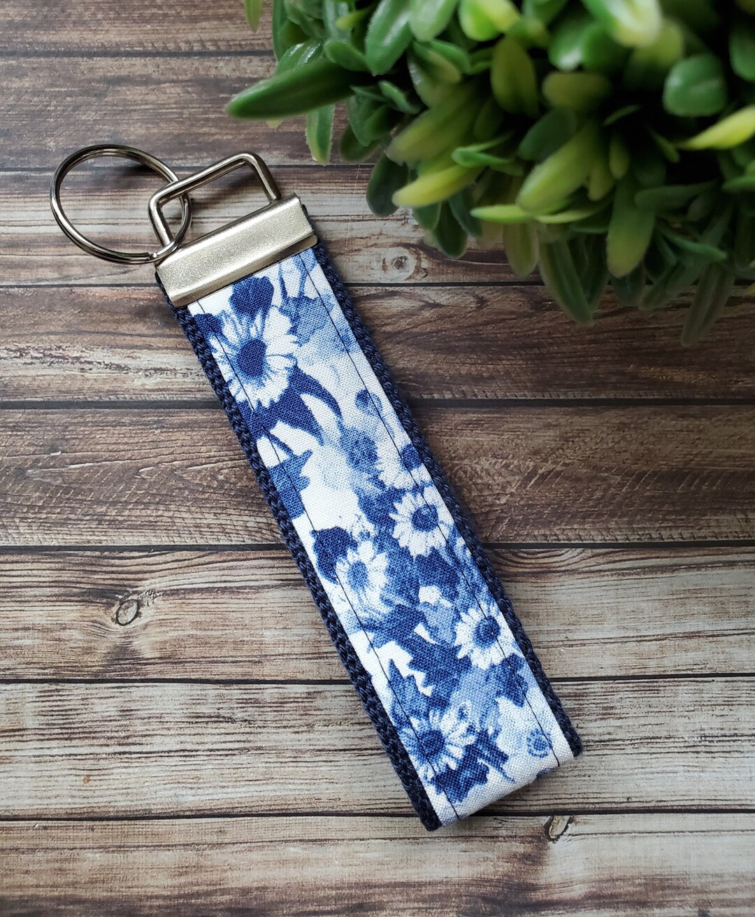 Blue and White Floral Wristlet Keychain - Etsy