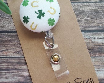 St Patrick’s Day Badge Reel – Shamrock & Horseshoe Retractable ID Holder