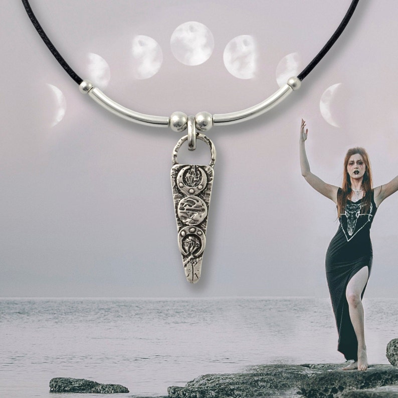 silver Moon Necklace Moon Phase Necklace Moon Jewelry celestial jewelry Triple moon Necklace Wiccan Jewelry Moon Goddess pendant