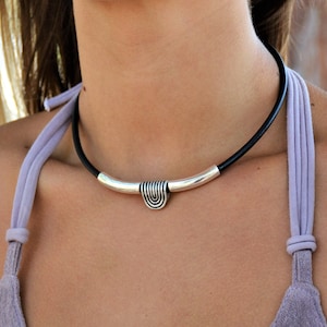 Women Choker Necklace, Leather Necklace for women, Boho Necklace, Silver Pendant Necklace, Leather Choker, Women Jewelry, Silver Jewelry