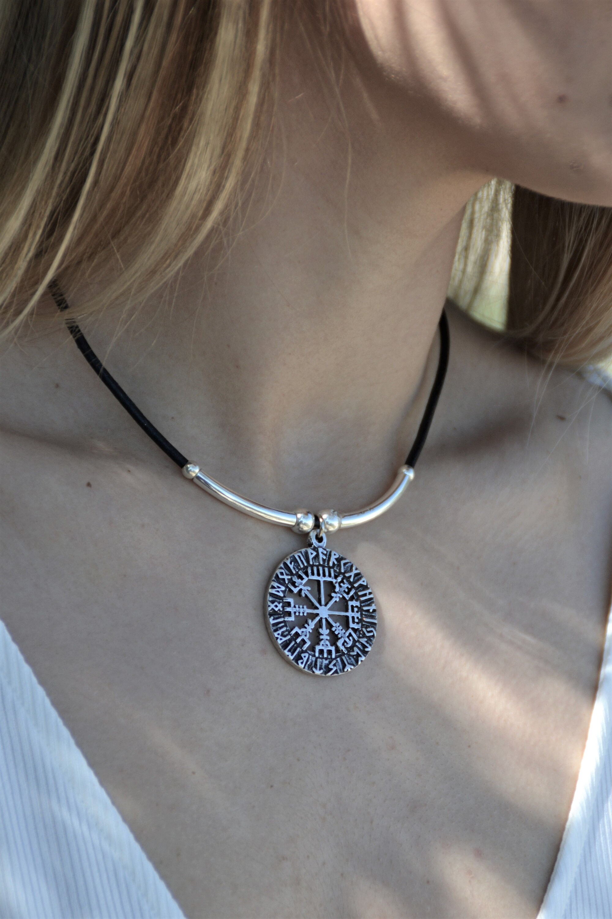 Leather viking necklace Clearance