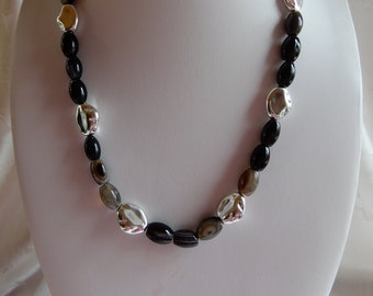 Elegant necklace black agate with silver-colored intermediate parts and magnet, 49 cm, unique, Mother's Day gift, handmade in Germany