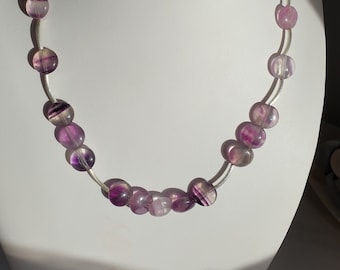 Edelsteinschmuck, Halskette Fluorit violett/klar, Unikat , Heilstein, Spiritueller Stein, Geschenk, Muttertag,