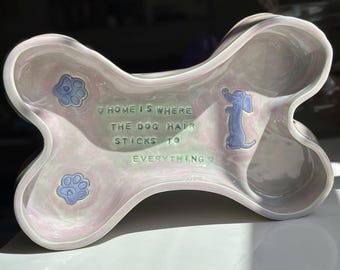 Cuenco de cerámica hecho a mano para perros, cuenco de hueso rosa iridiscente, plato único para mascotas, comida segura para perros, regalo para amantes de los perros, lindo cuenco para cachorros, decoración