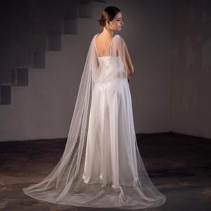 Bridal cape veil tulle Pearl capelet Sheer long glitter sparkle cape