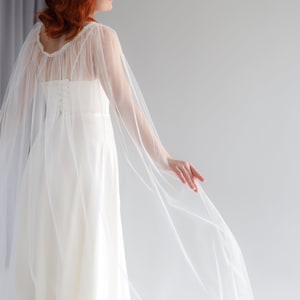 Bridal cape for strapless dress Shoulder tulle cape long Glitter sparkle capelet