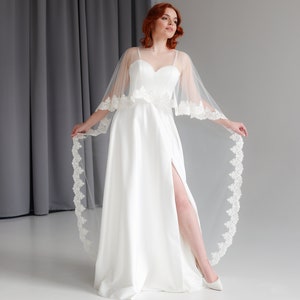 Bridal tulle capelet Romantic lace top bolero