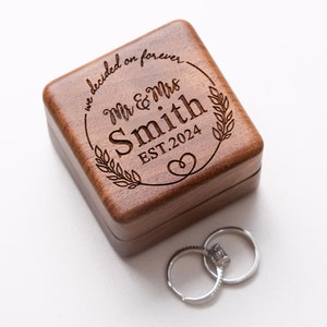 Boîte à bagues en bois personnalisée pour cérémonie de mariage, boîte à bagues, boîte à bagues de fiançailles, boîte à bagues en bois double, boîte à bagues carrée pour mariage image 1