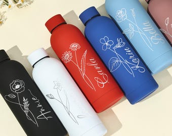 Gourde isotherme personnalisée/ Gourde de voyage gravée/ Gobelet avec fleur de naissance/ Cadeau unique pour demoiselle d'honneur, femme/ Cadeau d'anniversaire