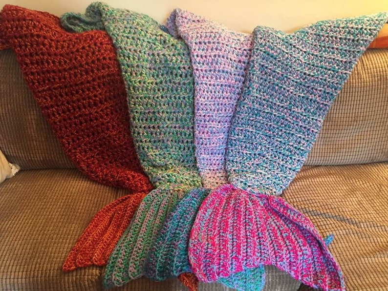 Mermaid tail blanket custom handmade crochet to order imagem 1