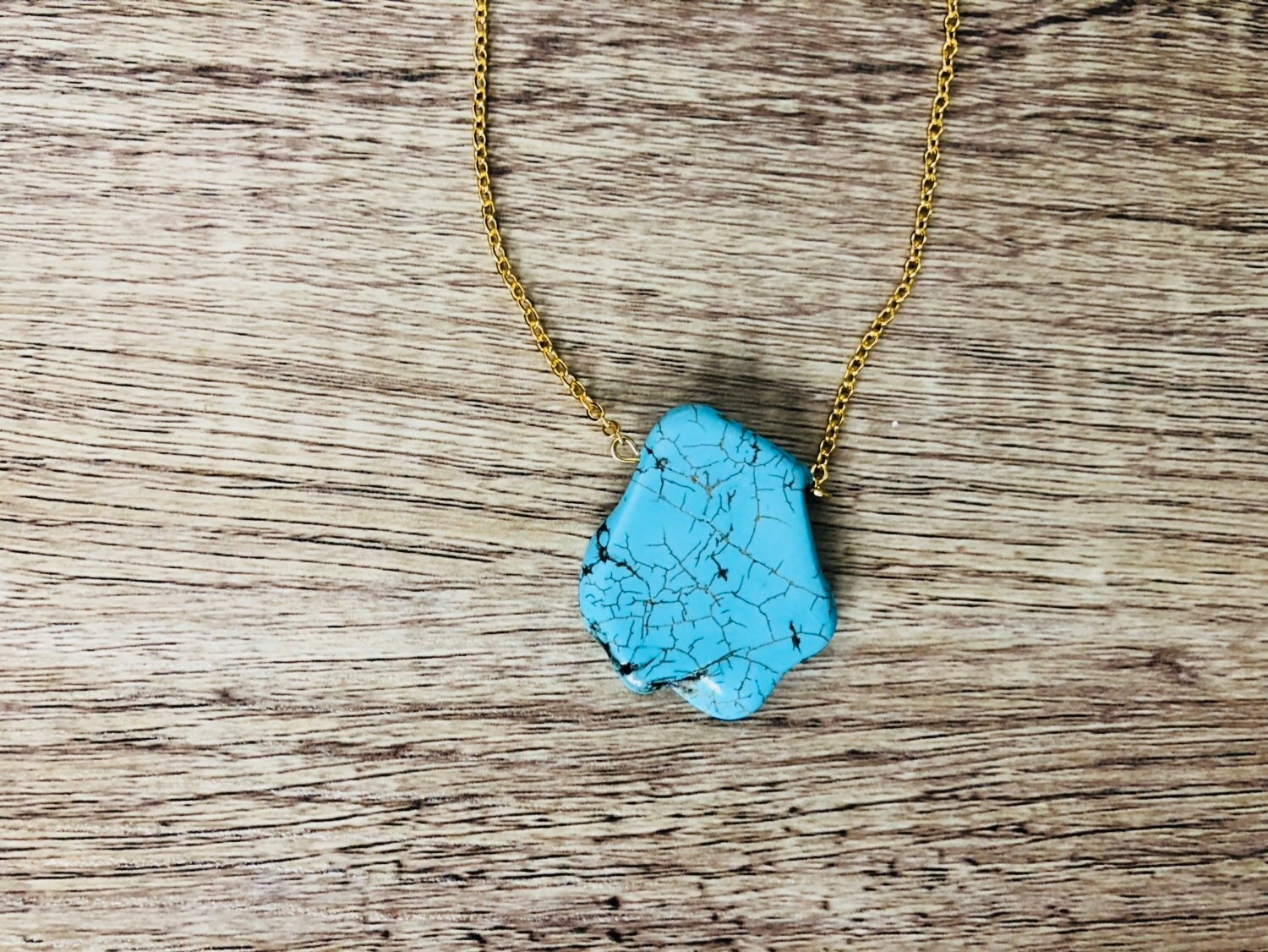 Gold chain with blue pendant Clearance