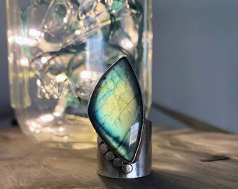 Fiery Lemon Lime Labradorite Silver Ring