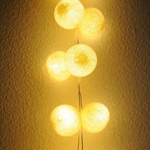 LED Cottonballs Lichterkette Champagne Bild 3