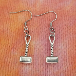 Thor&#39;s Hammer Earrings, 3D Mjolnir, Hypo Allergenic Earwires, Viking Thor Odinist Norse Icelandic Silver Charm Ready to Ship in Gift Box