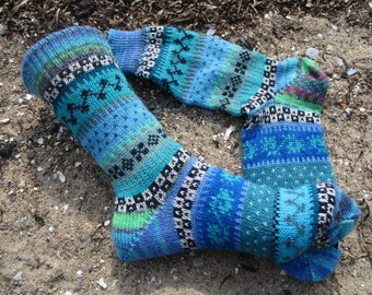 Bunte Socken Gr. 37-38 - gestrickte Socken in nordischen Fair Isle Mustern