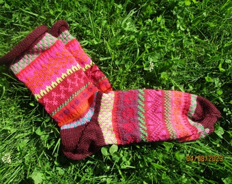 Bunte Socken Gr. 40-41 - gestrickte Socken in nordischen Fair Isle Mustern