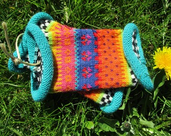 Colorful pulse warmers - knitted arm warmers in Nordic Fair Isle patterns