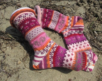 Colorful Socks Size 39/40 - Knitted Socks in Nordic Fair Isle Patterns