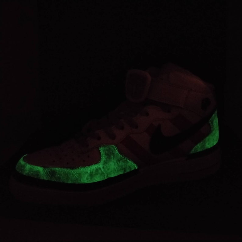 buzz nike air force