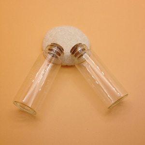 SELL 8pcs 30x80mm empty glass vials glass bottles mini glass bottles. glass vials with cork tiny bottle Ssmall glass Jar Small Cork.