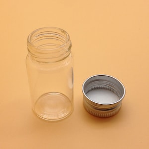 Glass Bottles 4pcs 27x57mm Empty Glass Vials Glass Bottles Mini Glass Bottles With Tiny Bottle Small Glass Jar Aluminum Screw Cap