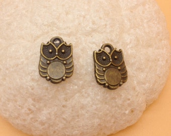 Owl Pendants Owl Charms 30pcs 10x14mm Antique Bronze