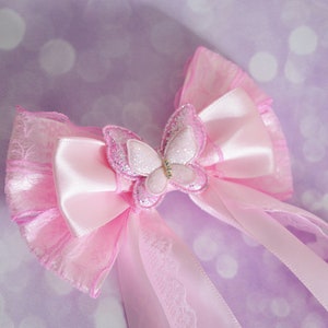 Made to Order - Hair bow - pastel pink w/ Butterfly - fairy kei decora lolita harajuku romantic victorian pastelgoth princess fashion kawaii