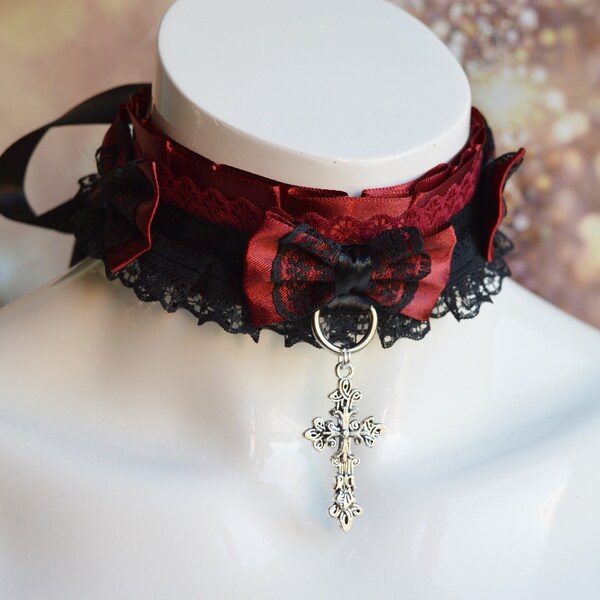The Leota Choker