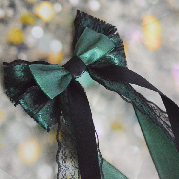 Made to Order - 5" Hair bow - Dark Green & Black goth gothic dark lolita romantic princess fashion kawaii costume halloween bow - Nekollars