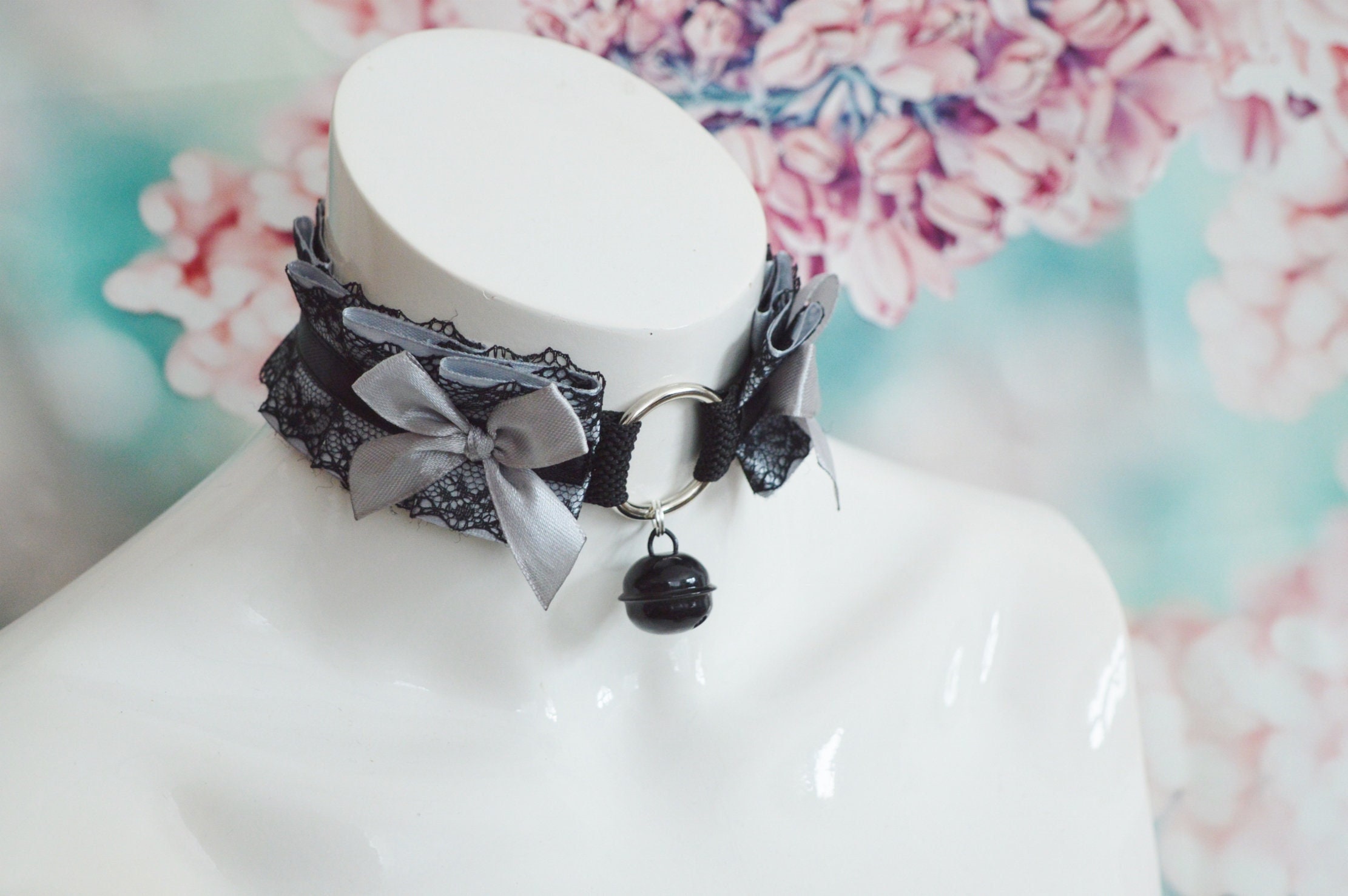 Women Choker Necklace Girls Gothic Collar Lace Velvet Chockers For Women  Girls Jewelry Gifts Black Little Golden Bell