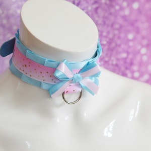 Made to Order - Kitten play buckle collar - Pastel Blue Sky - kawaii ddlg daddy pet play stevige halsband voor puppy of kittenplay - Nekollars