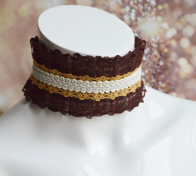 Lady Macbeth Premade Steampunk lace choker Nekollars victorian goth choker with lace braid brown beige steam punk necklace collar