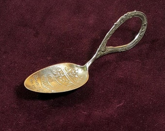 toddler spoon with loop handle