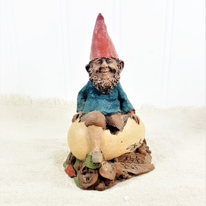 Tom Clark Gnome Figurine, Autographed Signed Numbered Collectible gift idea, Hatching Gnome