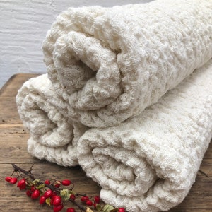 Creamy linen massage towel, linen bath towel, massage towel, bath sheet, sauna towel, woven waffle towel, 100% linen, natural towel