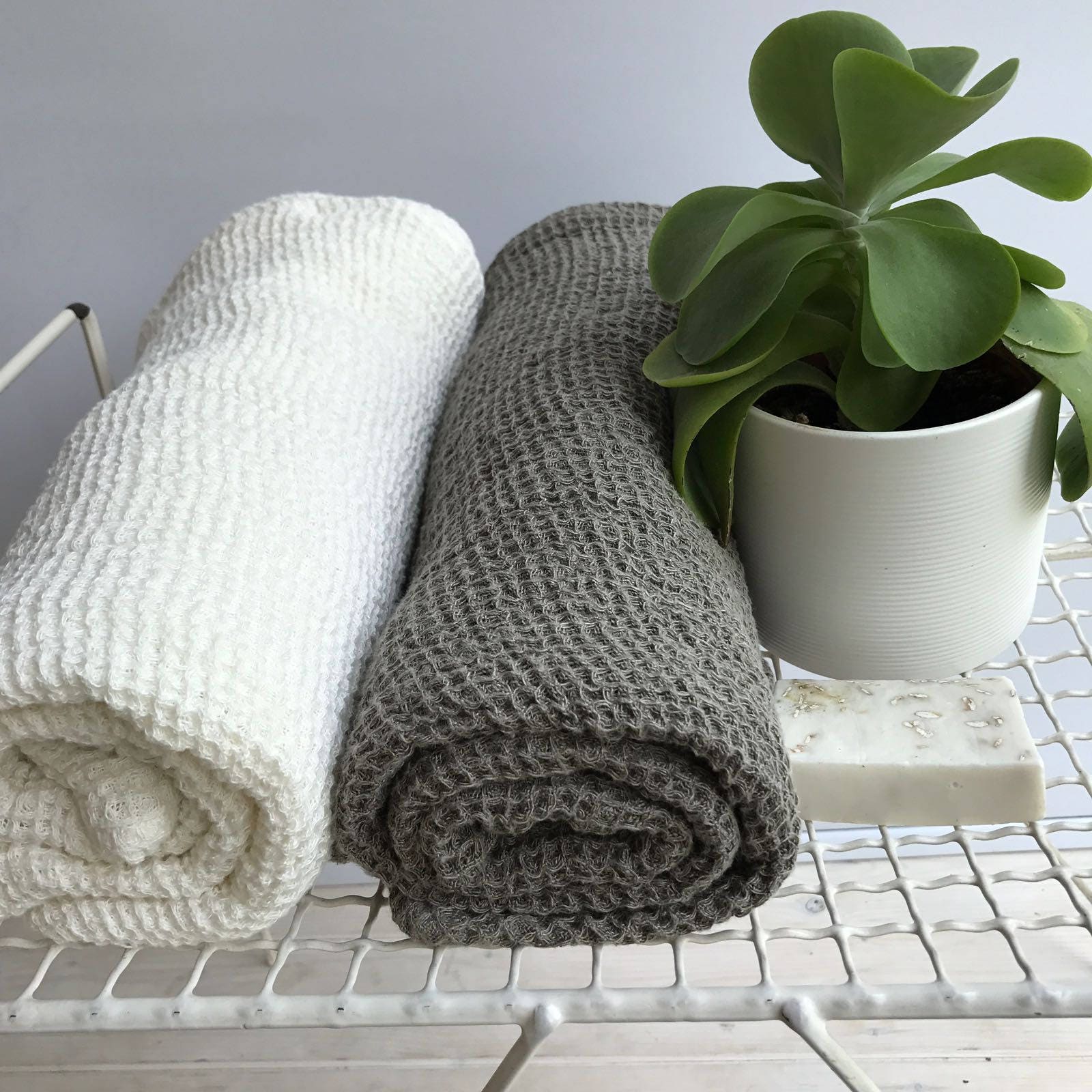 Linen Bath Towel Textured Linen Towel Massage Towel Bath Etsy