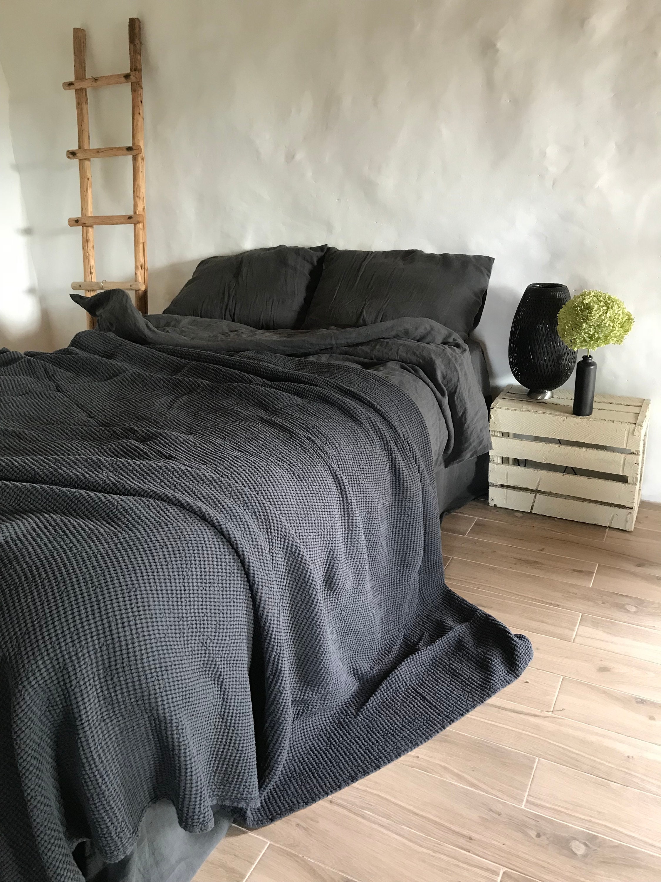 Dark Grey Blanket Linen and Cotton Blend Blanket Voluminous - Etsy